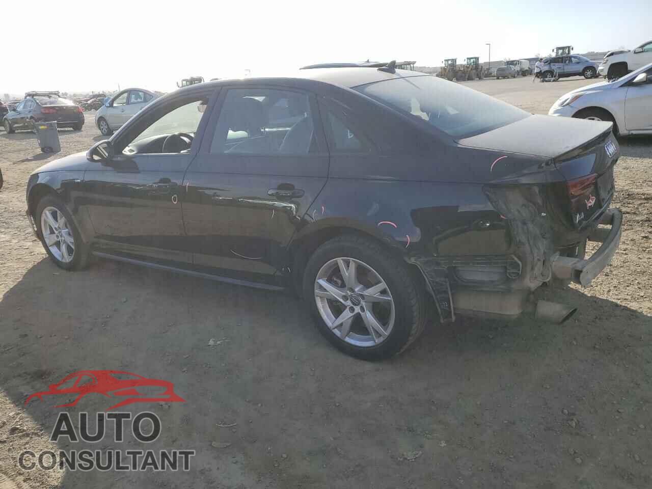 AUDI A4 2018 - WAUDNAF46JA058948