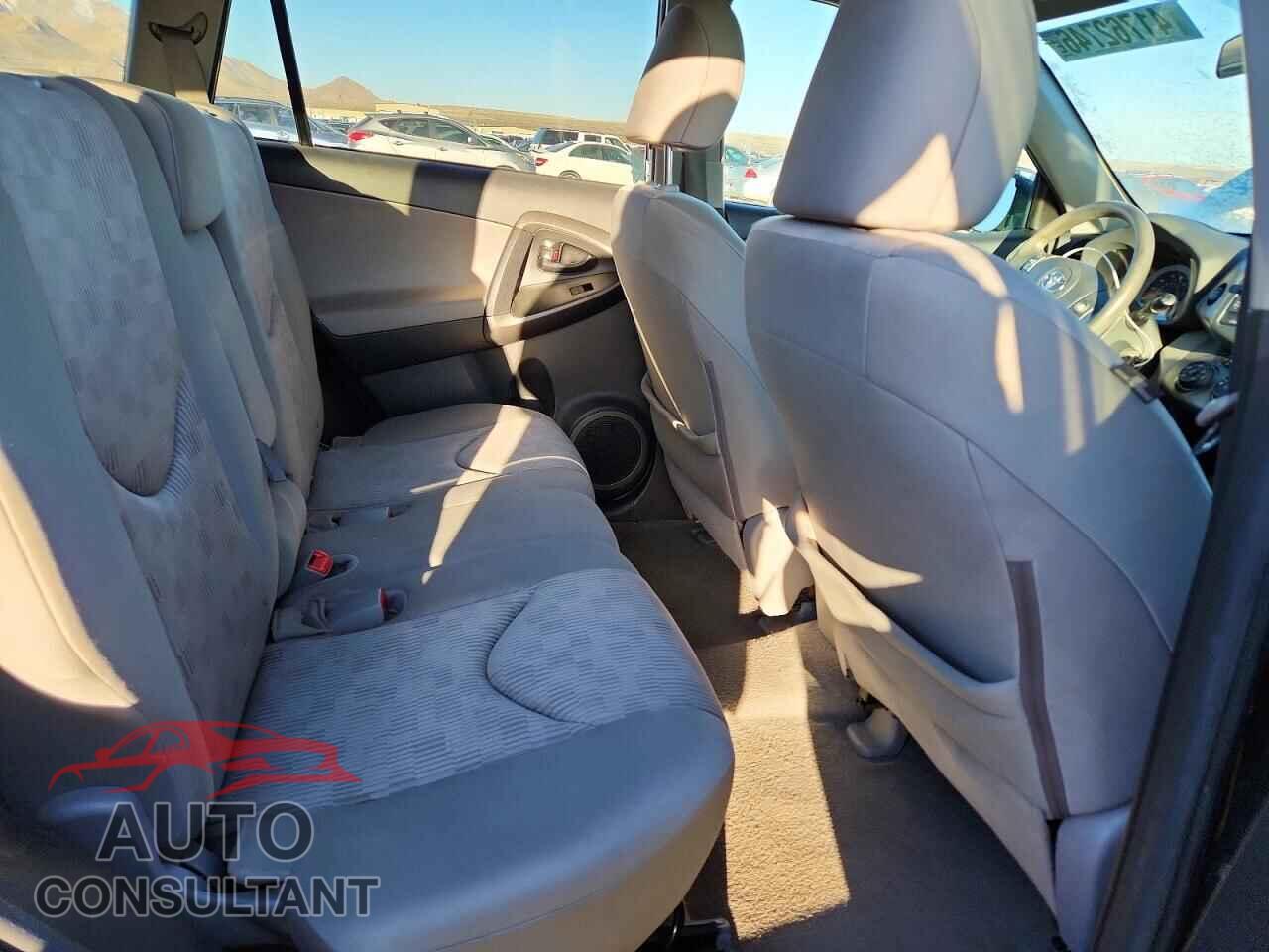TOYOTA RAV4 2012 - 2T3BF4DV8CW221057