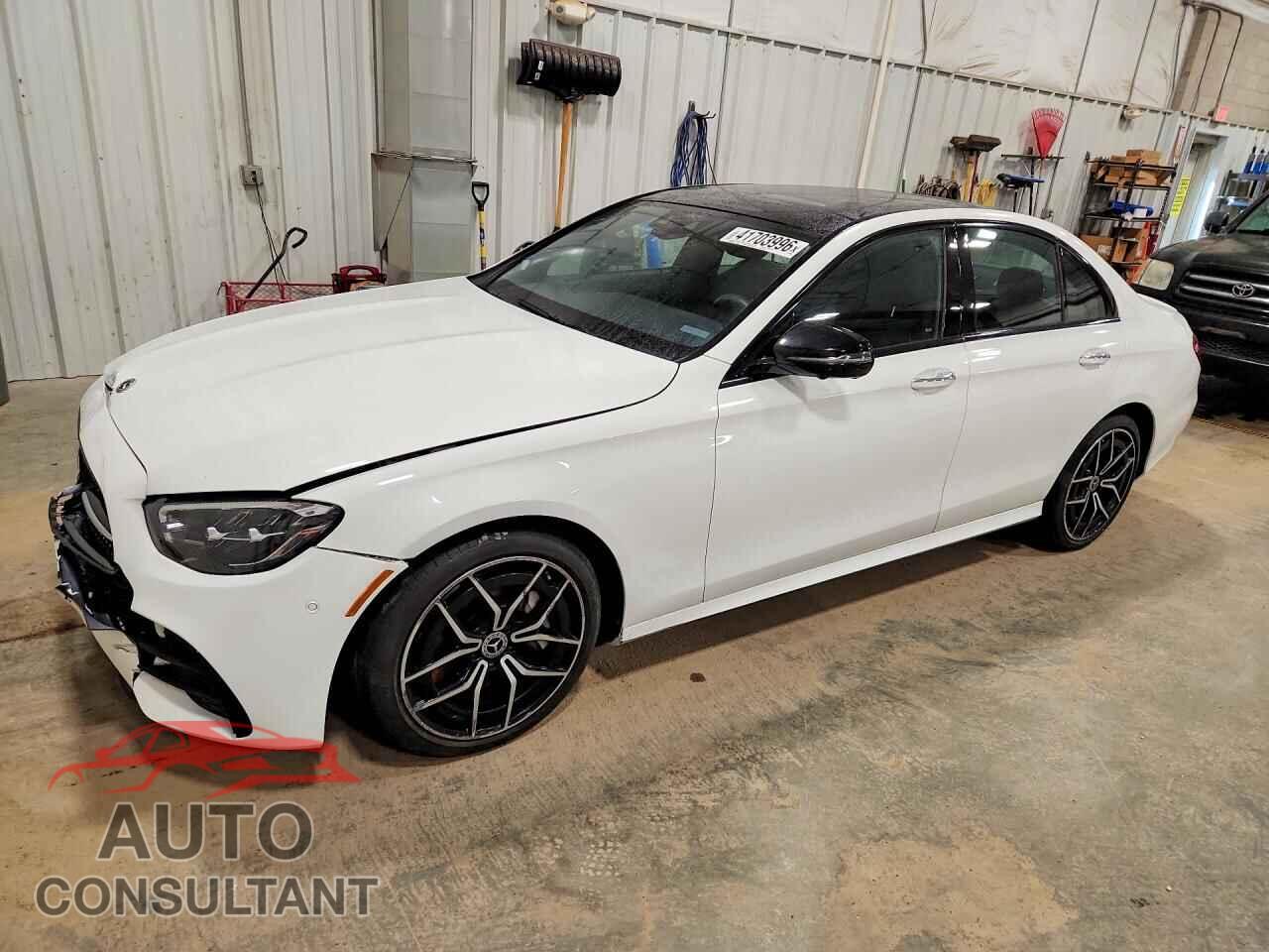 MERCEDES-BENZ E-CLASS 2023 - W1KZF8EB2PB109739