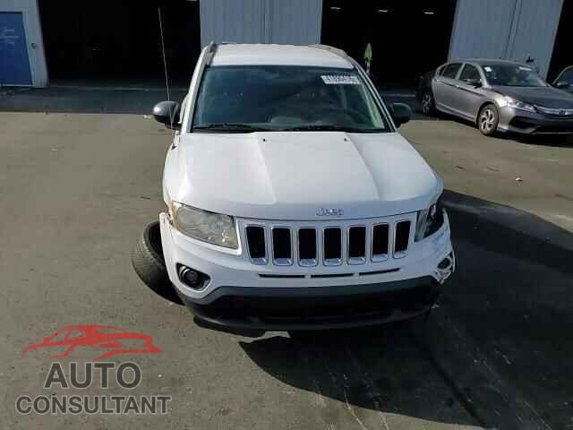 JEEP COMPASS 2014 - 1C4NJCBA9ED772409