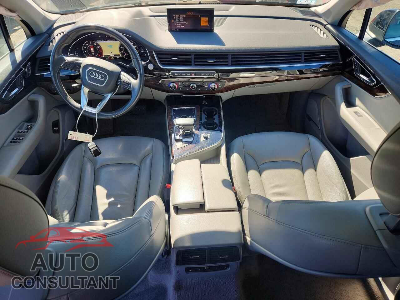 AUDI Q7 2018 - WA1LAAF76JD047865