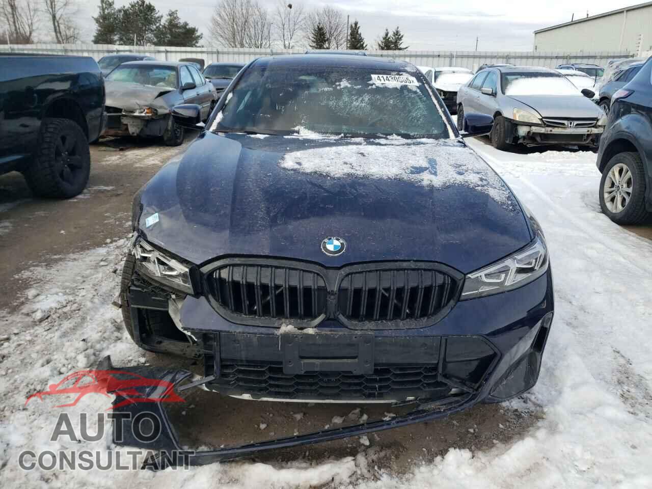 BMW 3 SERIES 2023 - WBA83FF08PFP13320