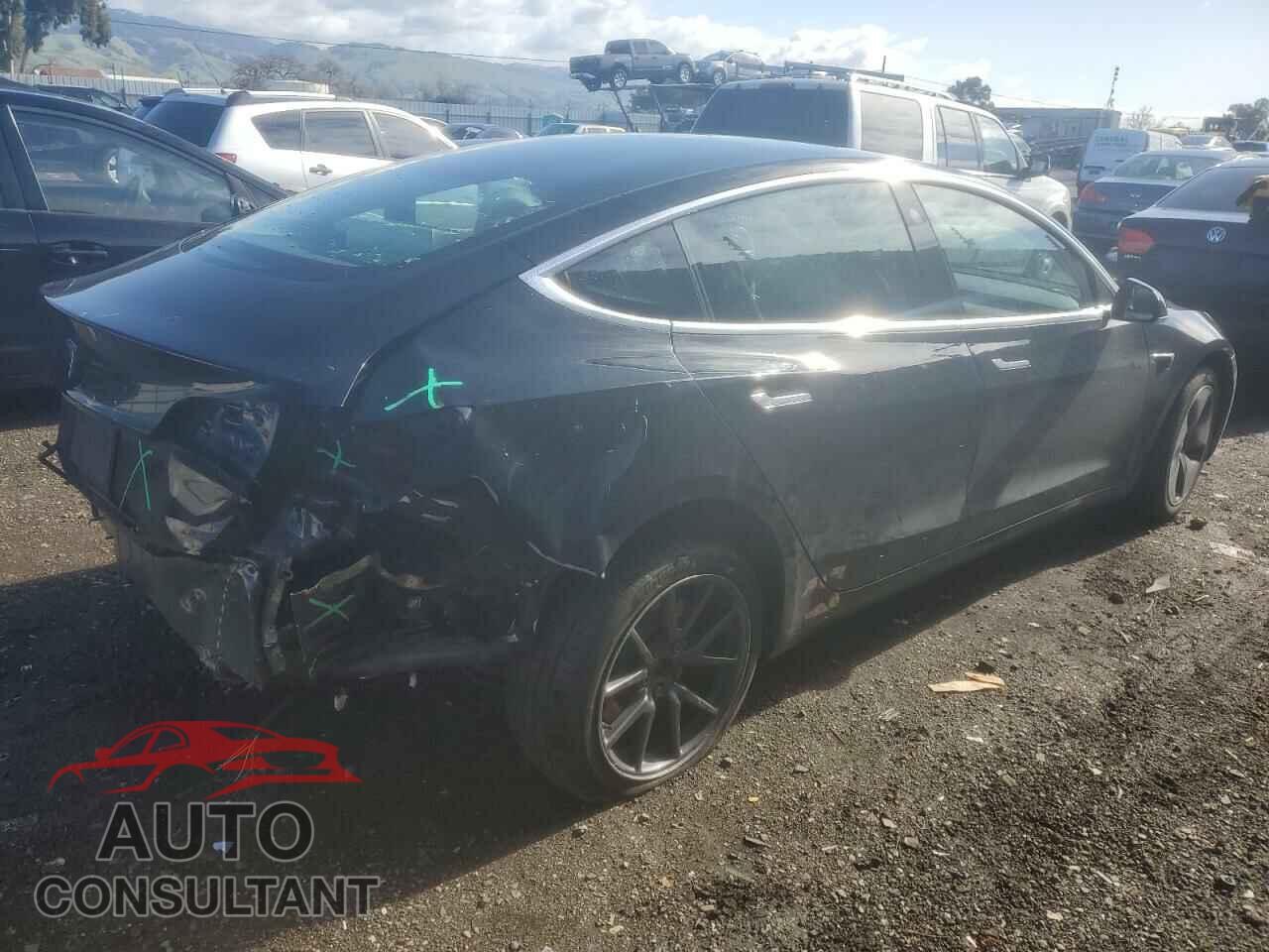 TESLA MODEL 3 2019 - 5YJ3E1EA3KF426713
