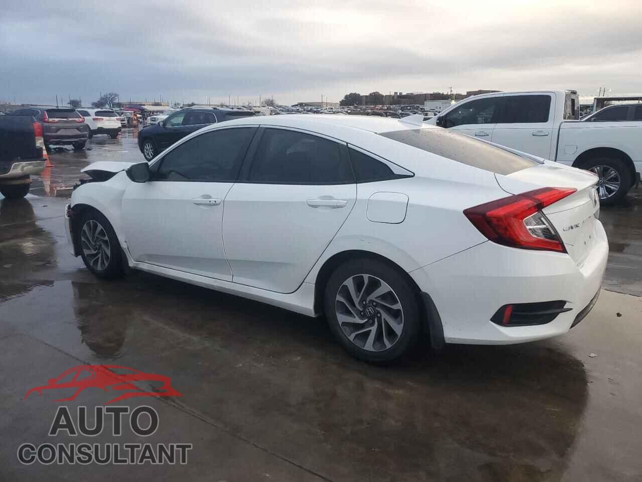 HONDA CIVIC 2018 - 2HGFC2F72JH546119