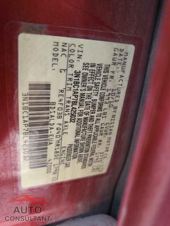 NISSAN VERSA 2011 - 3N1BC1AP7BL425032