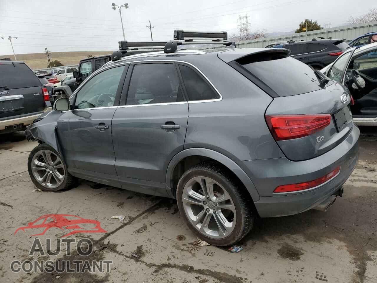 AUDI Q3 2017 - WA1JCCFS5HR002804