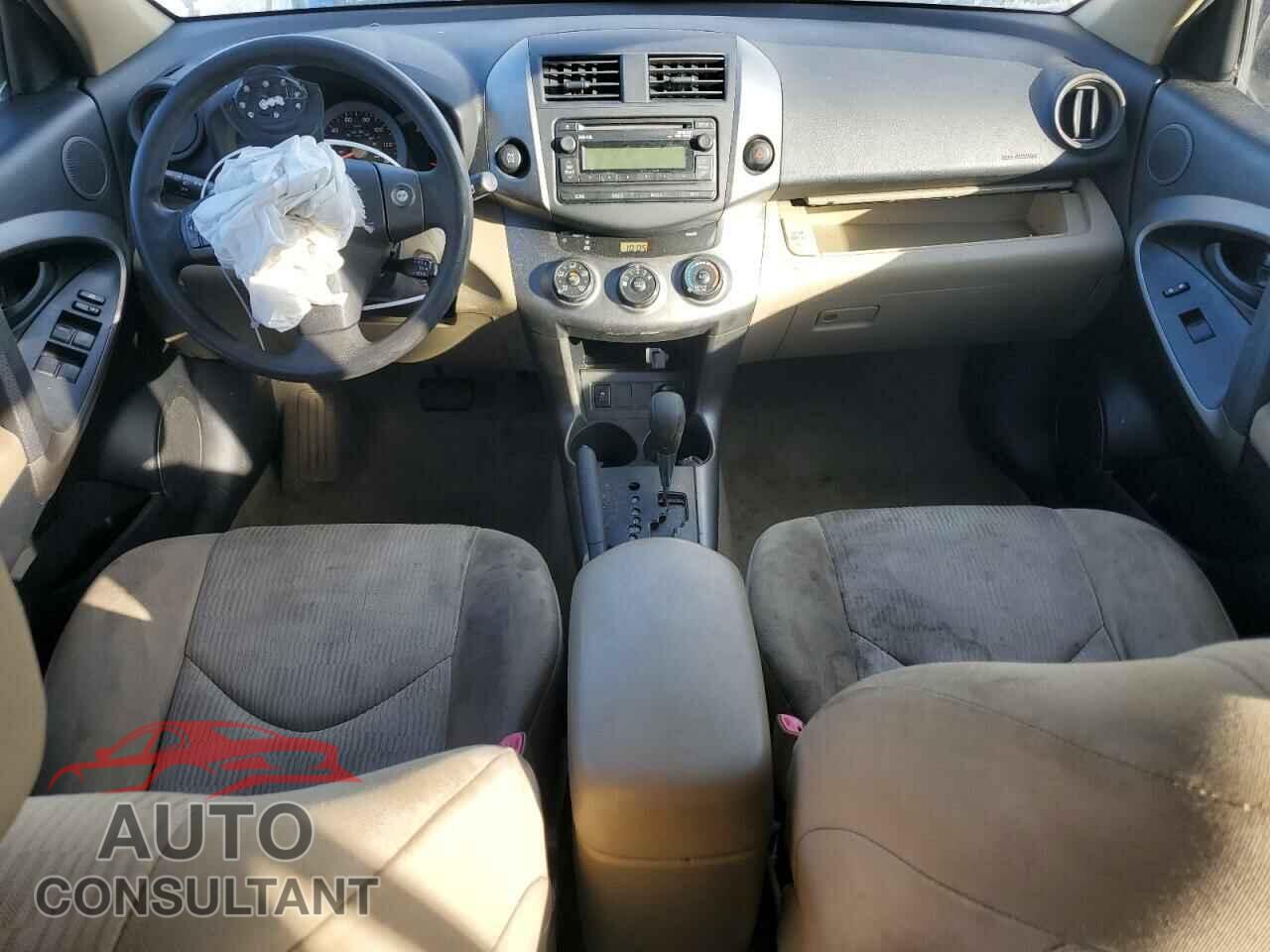 TOYOTA RAV4 2012 - JTMBF4DV5CD043444