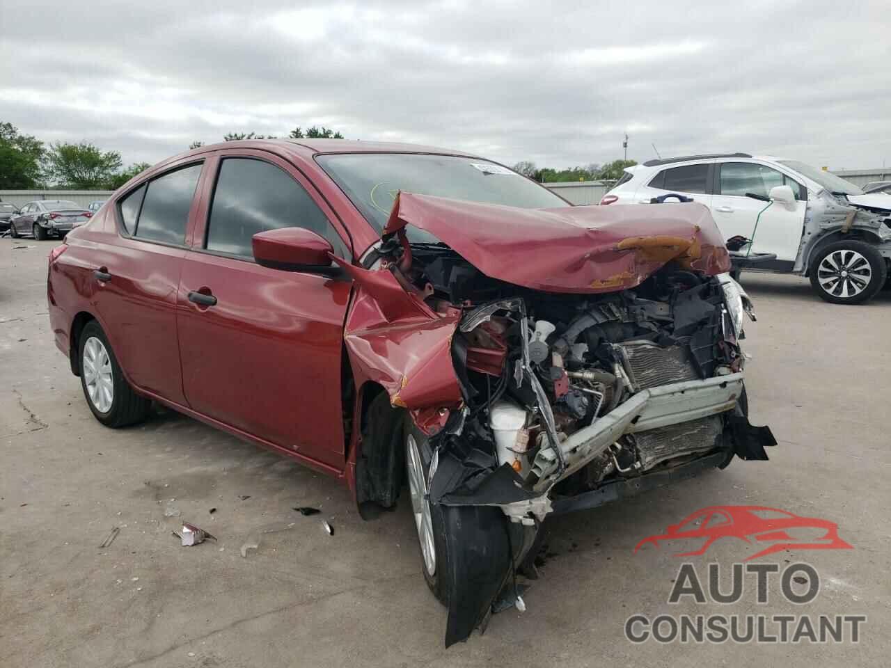 NISSAN VERSA 2019 - 3N1CN7AP3KL829561
