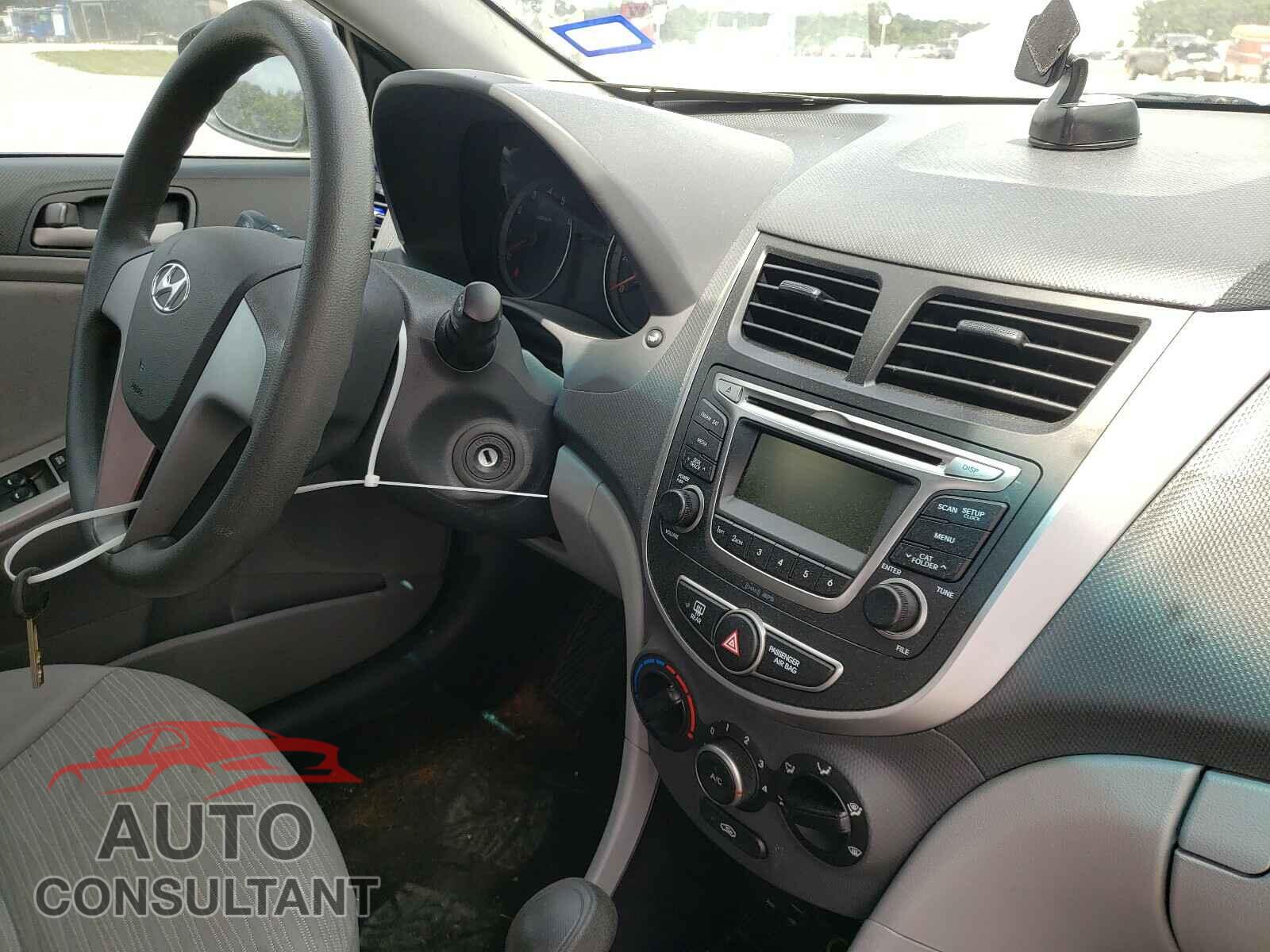 HYUNDAI ACCENT 2017 - KMHCT4AE2HU219760