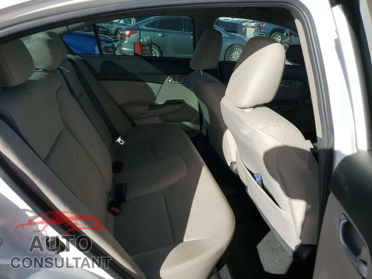 HONDA CIVIC 2013 - 2HGFB2F65DH556092