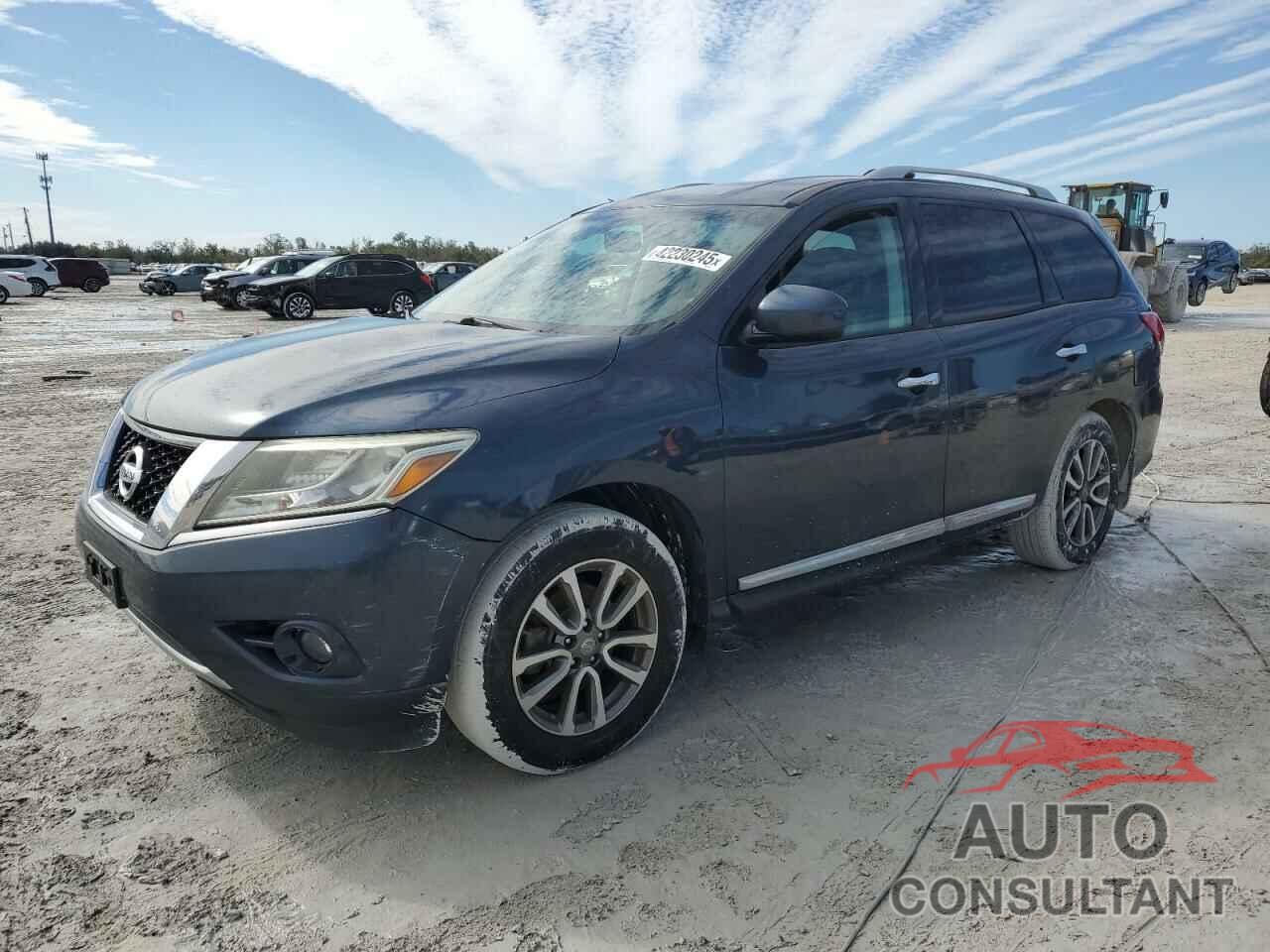 NISSAN PATHFINDER 2013 - 5N1AR2MM5DC673675