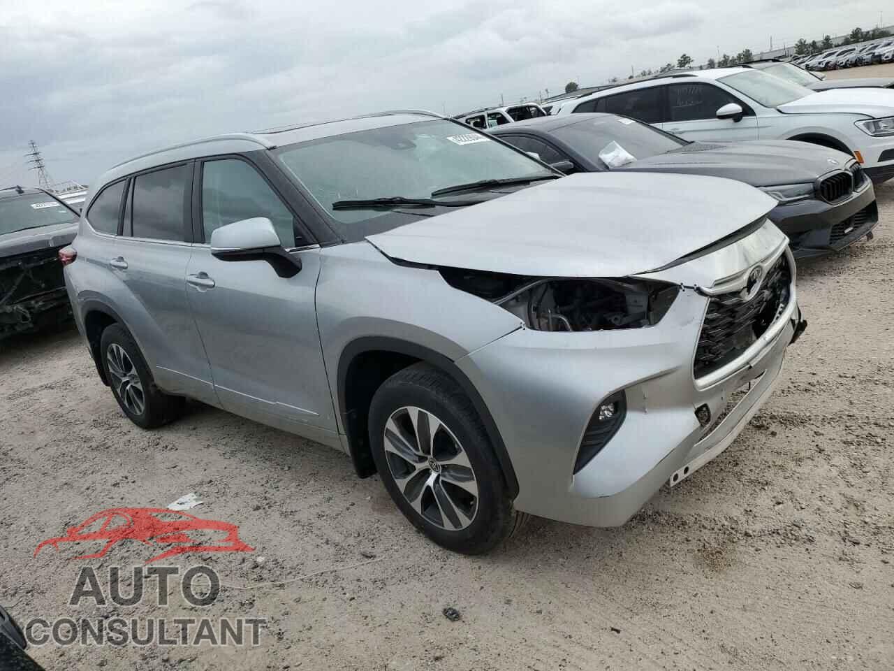 TOYOTA HIGHLANDER 2023 - 5TDKDRAH0PS035845