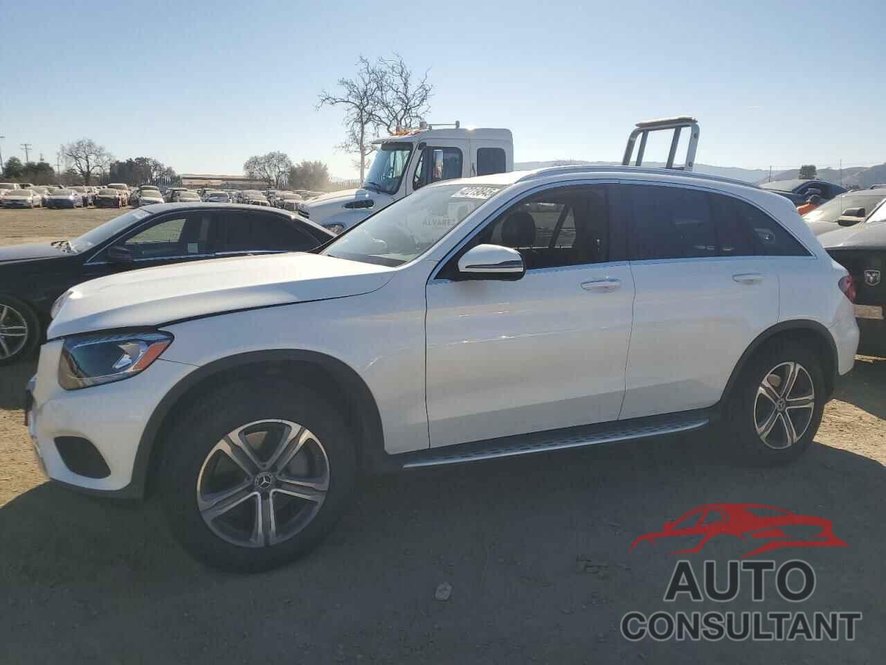 MERCEDES-BENZ GLC-CLASS 2018 - WDC0G4KB0JV018577