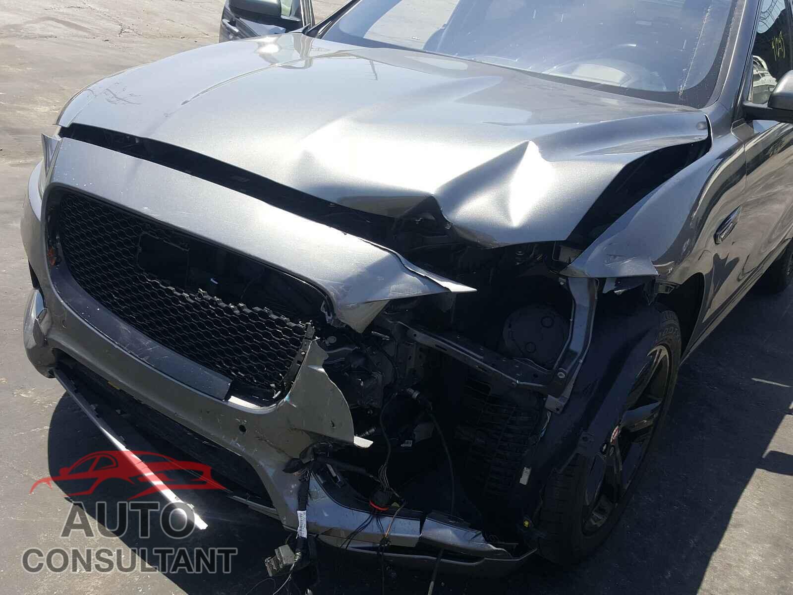 JAGUAR F-PACE 2017 - SADCM2BV4HA080189
