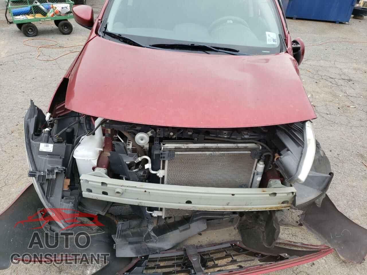 NISSAN VERSA 2017 - 3N1CN7AP0HL853843