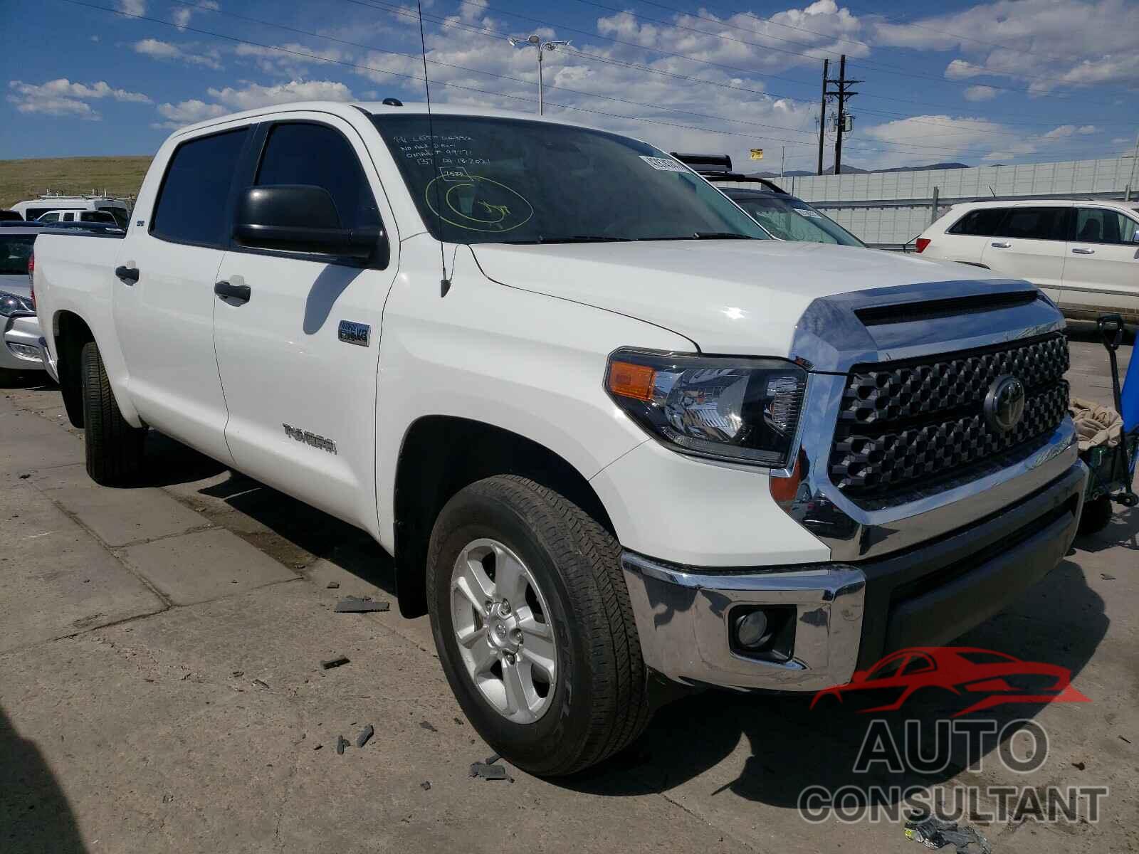 TOYOTA TUNDRA 2018 - 5TFDW5F16JX772881