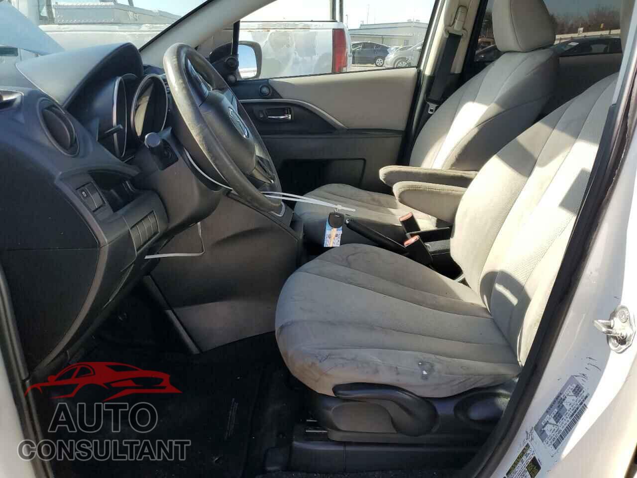 MAZDA 5 2013 - JM1CW2BL5D0149654