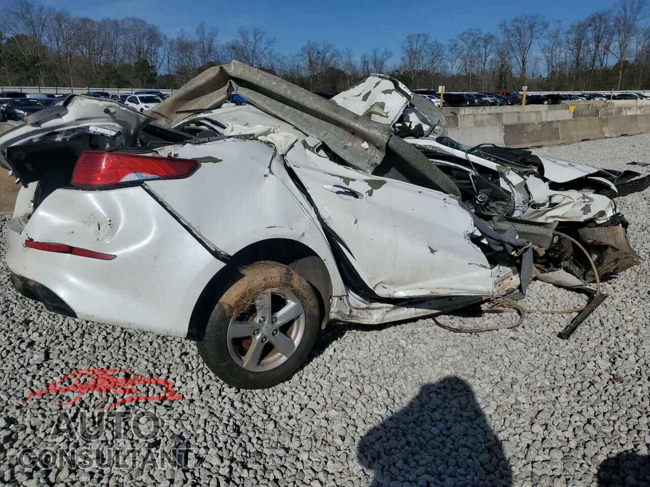 KIA OPTIMA 2015 - 5XXGM4A79FG445432