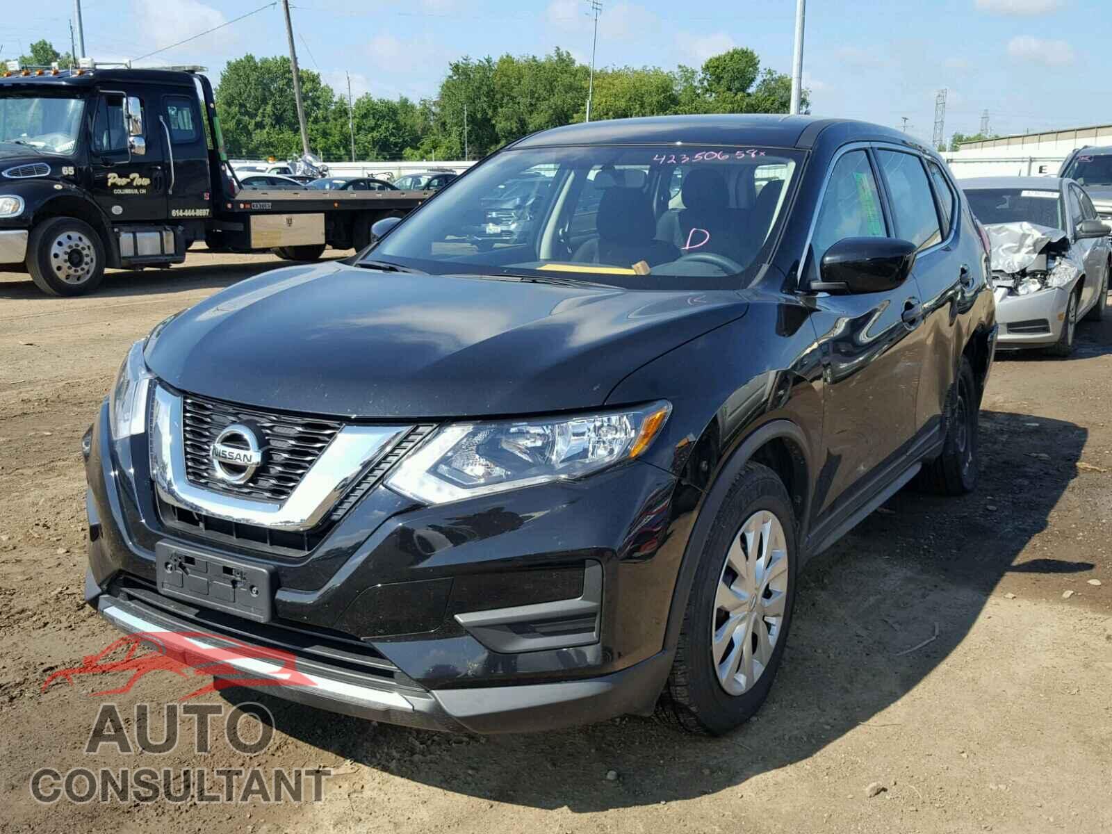 NISSAN ROGUE S 2017 - KNMAT2MV2HP565074