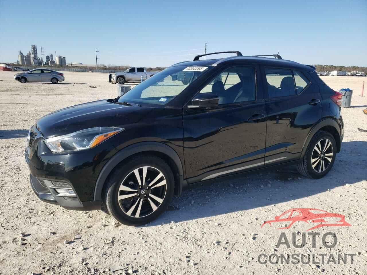 NISSAN KICKS 2019 - 3N1CP5CU3KL563119
