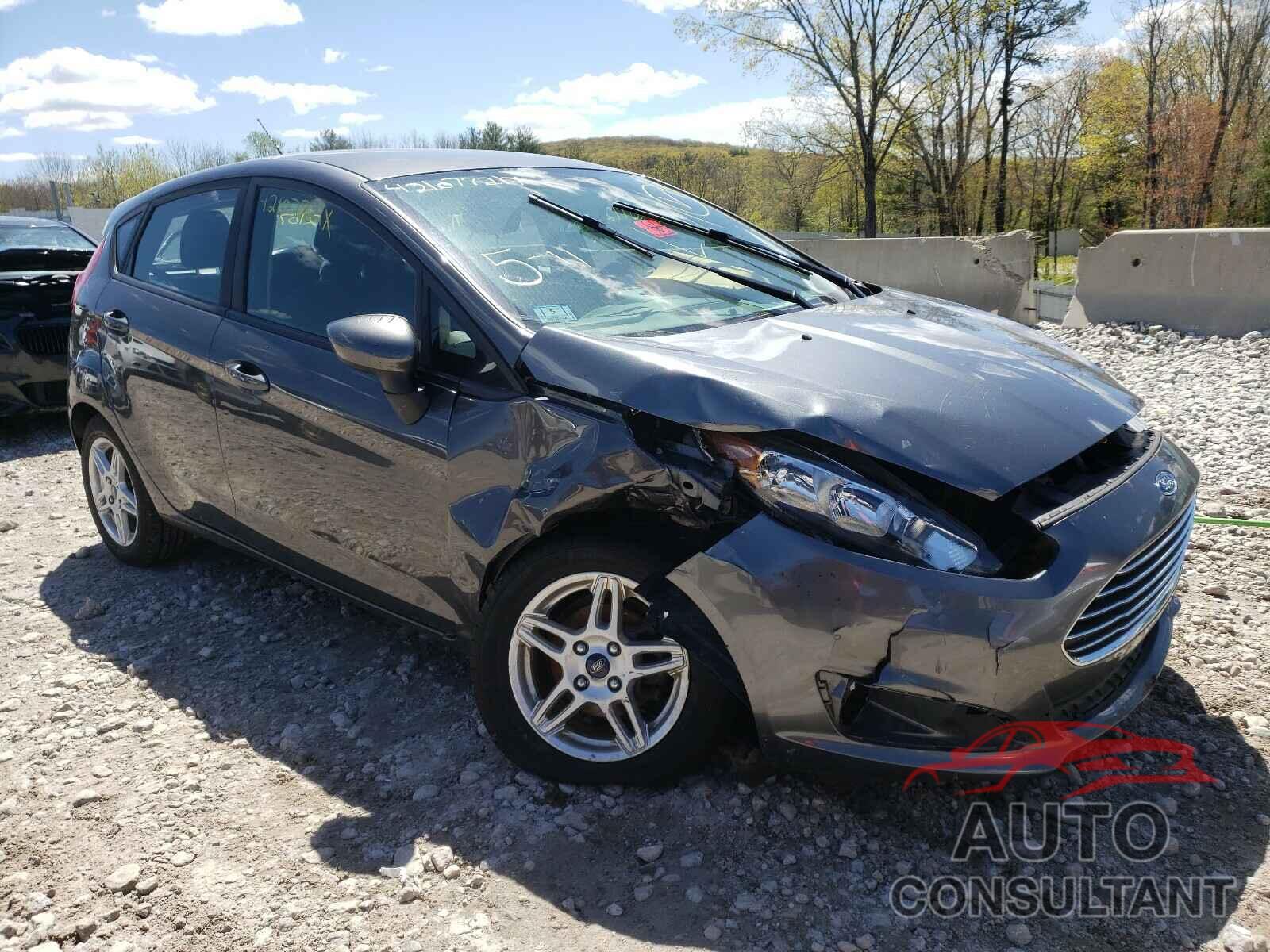 FORD FIESTA 2017 - 3FADP4EJ6HM135648