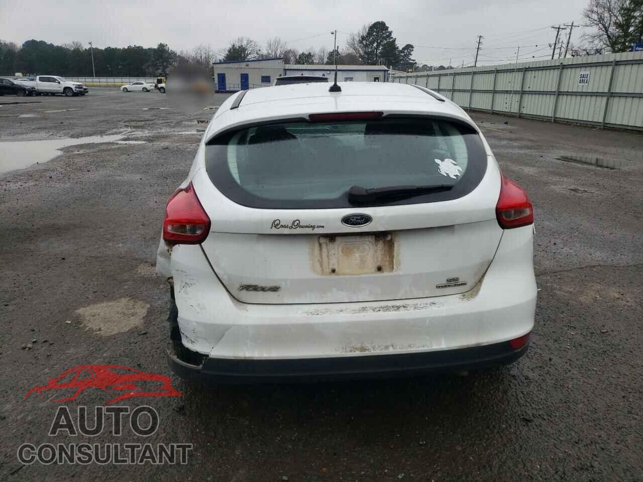 FORD FOCUS 2016 - 1FADP3K2XGL338517