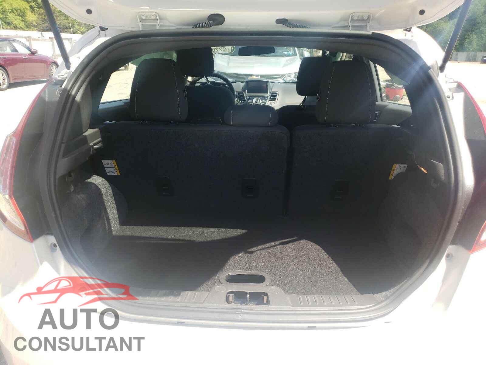 FORD FIESTA 2017 - 3FADP4GXXHM156701