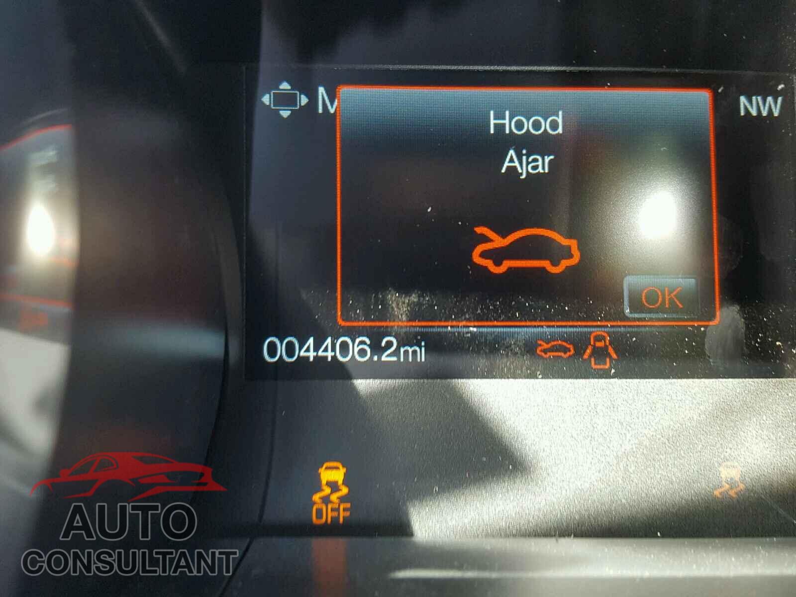 FORD MUSTANG 2018 - 1FA6P8TH5J5170242