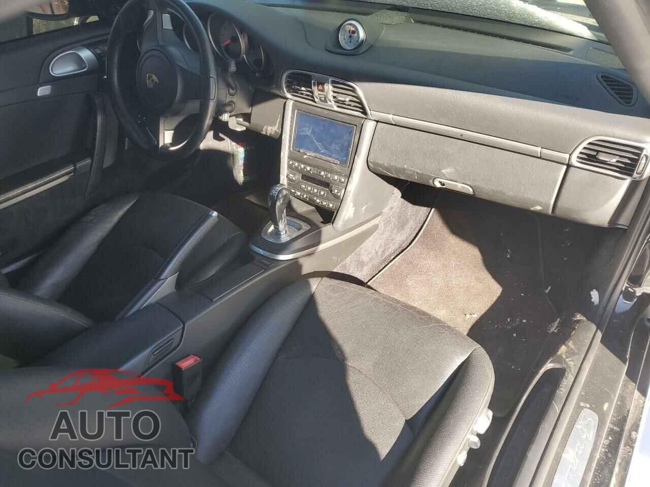 PORSCHE 911 2011 - WP0AB2A96BS721017
