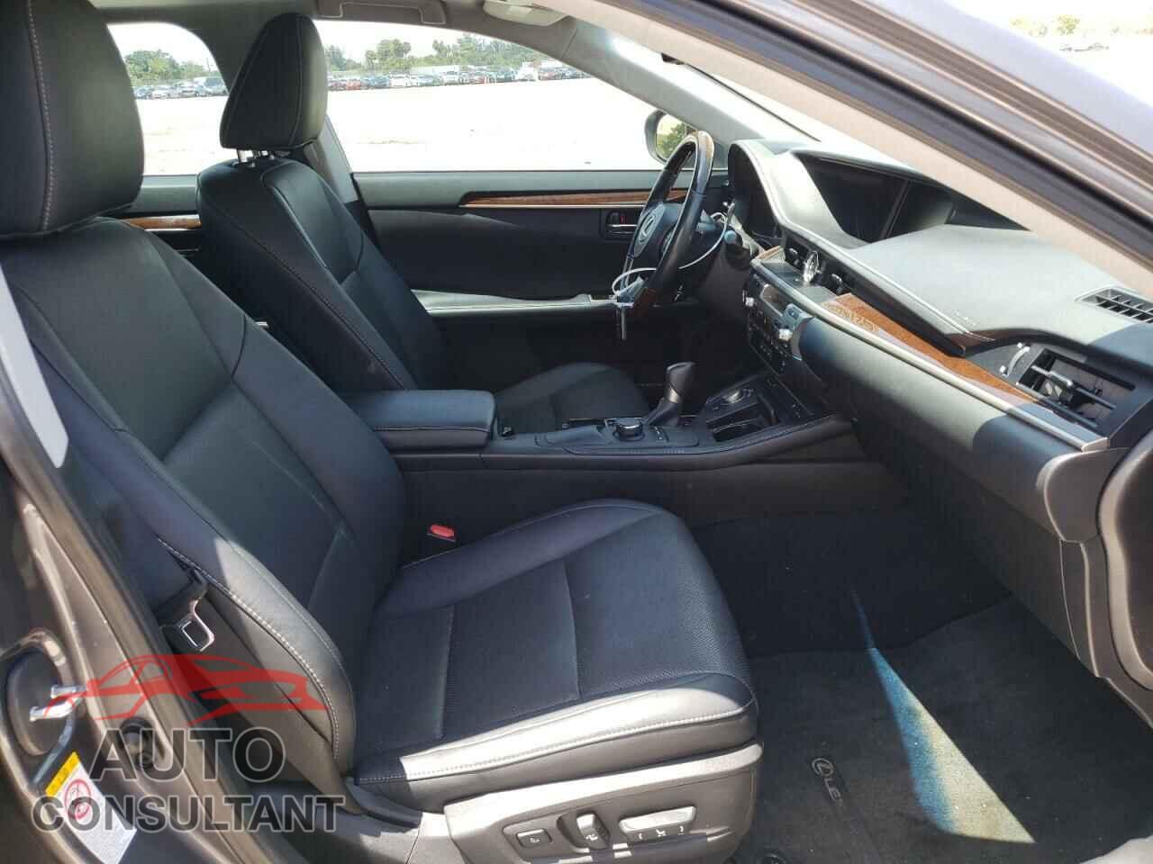 LEXUS ES350 2016 - 58ABK1GG6GU002886