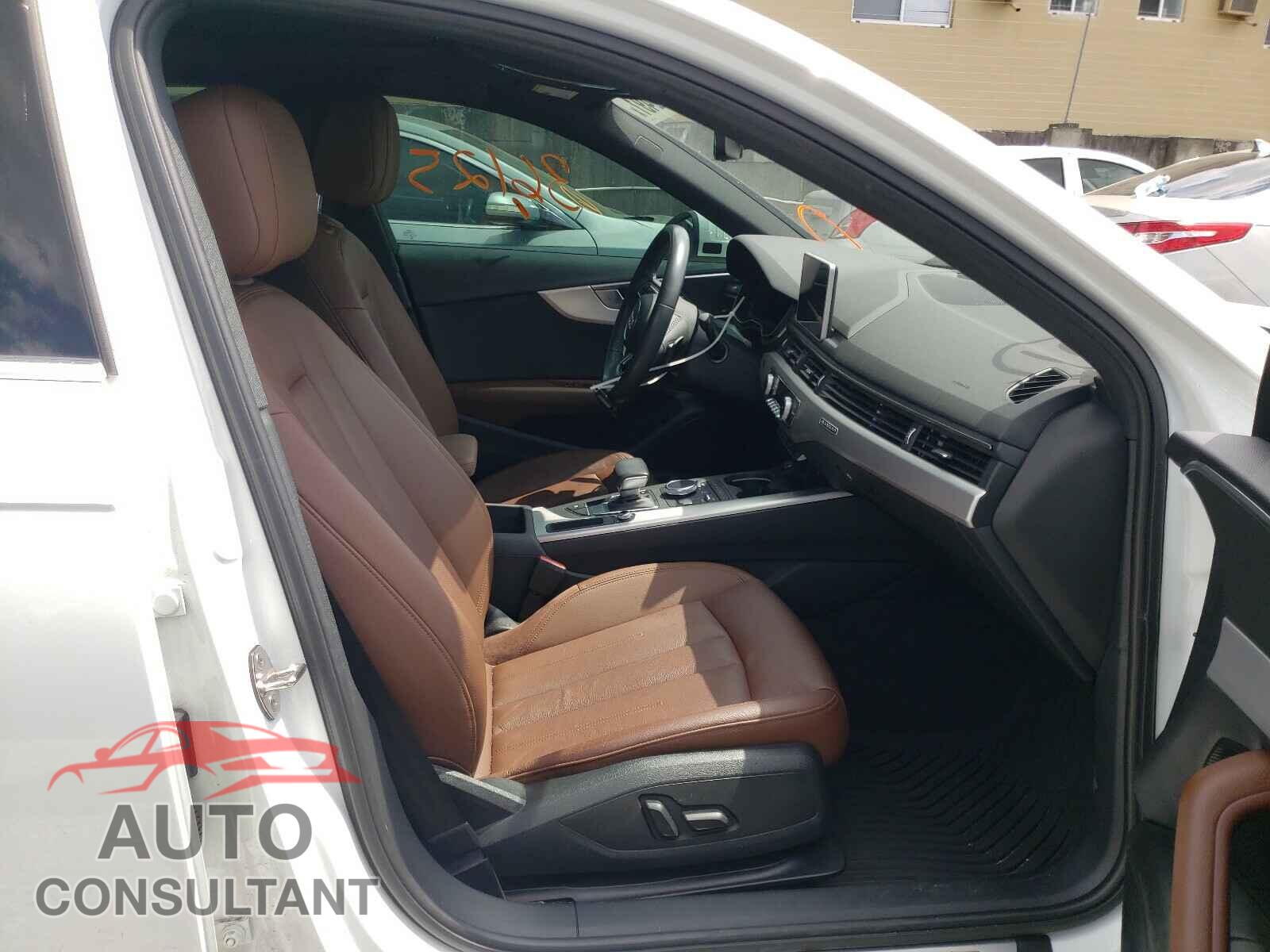 AUDI A4 2018 - WAUENAF43JN007680