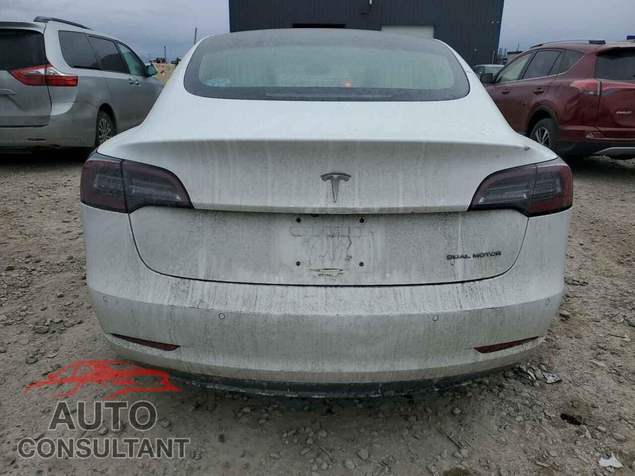 TESLA MODEL 3 2018 - 5YJ3E1EB3JF112311