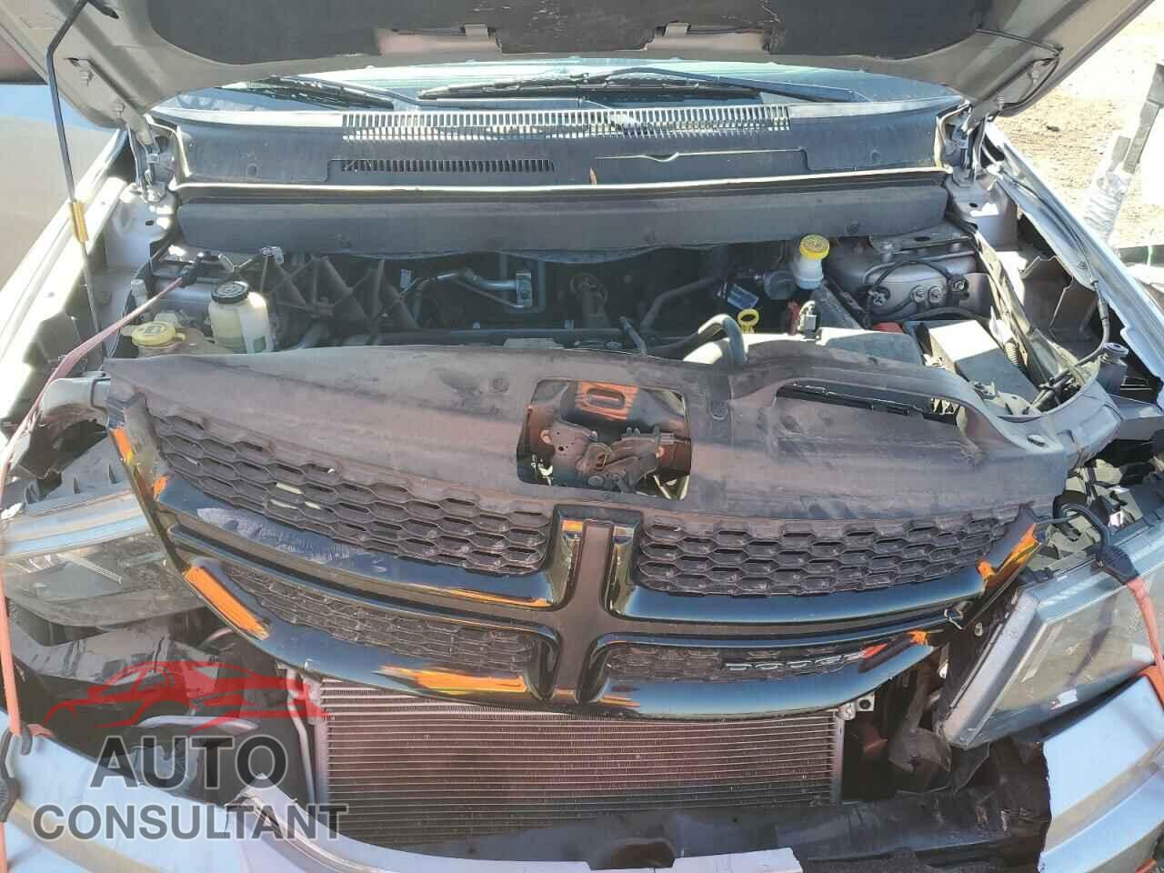 DODGE JOURNEY 2018 - 3C4PDCAB2JT444375