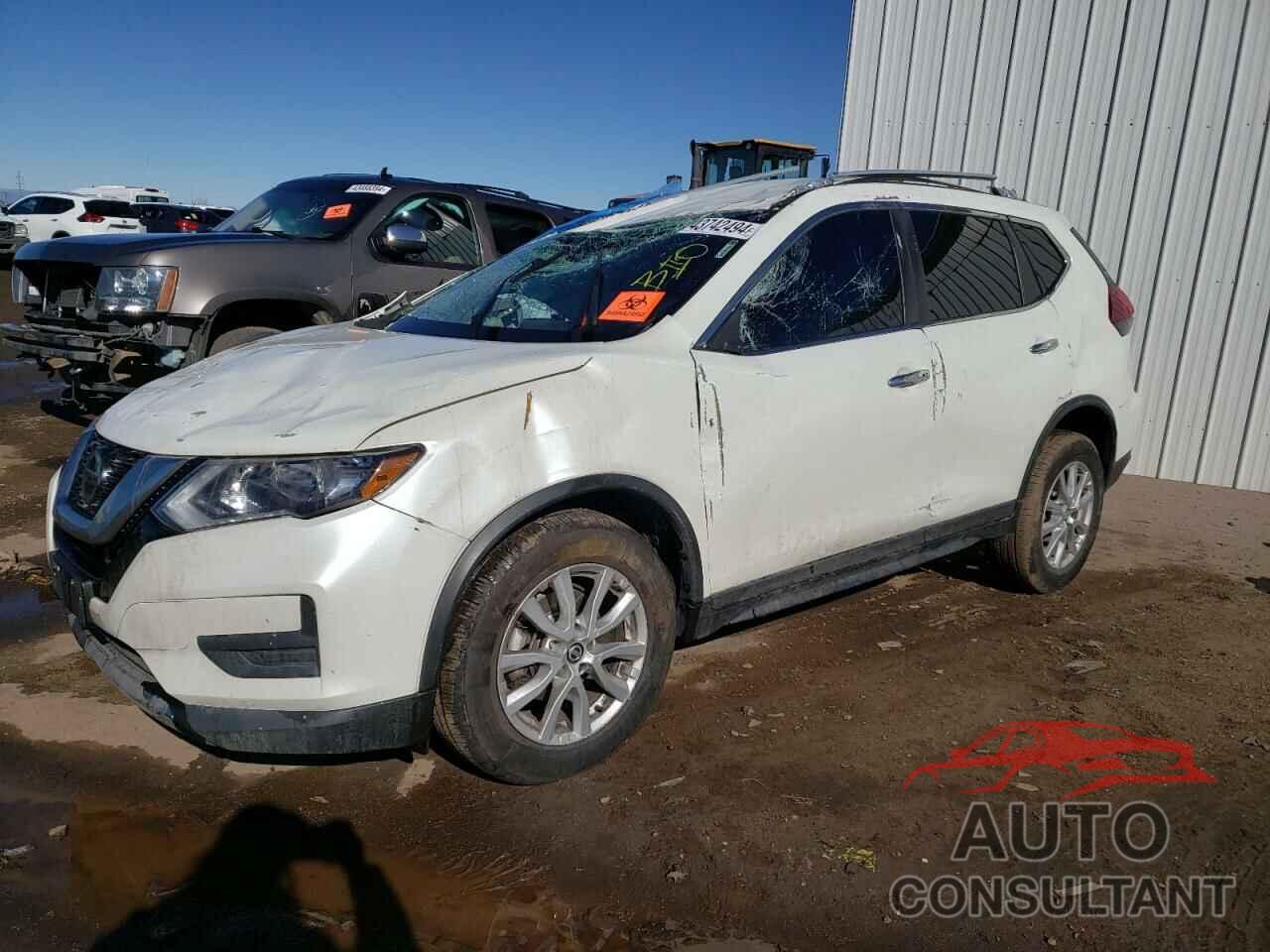 NISSAN ROGUE 2019 - 5N1AT2MV8KC705171