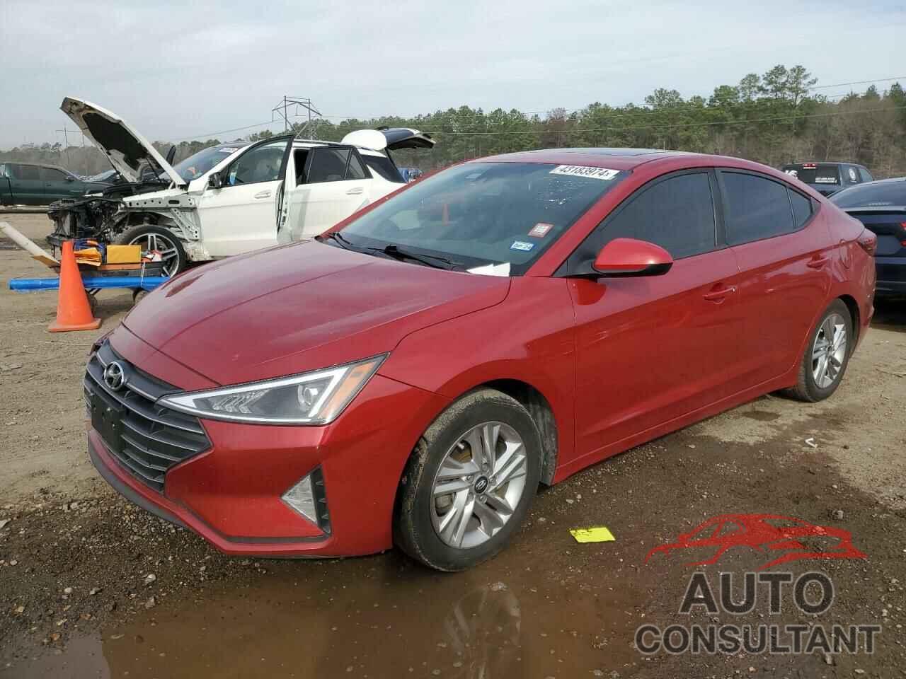 HYUNDAI ELANTRA 2019 - KMHD84LFXKU866488