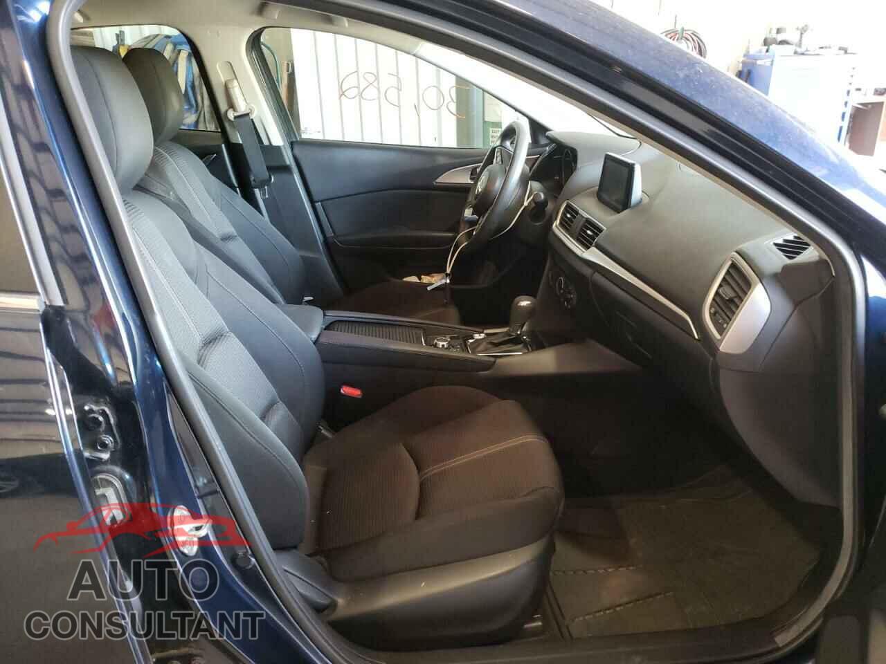 MAZDA 3 2017 - 3MZBN1U77HM145159