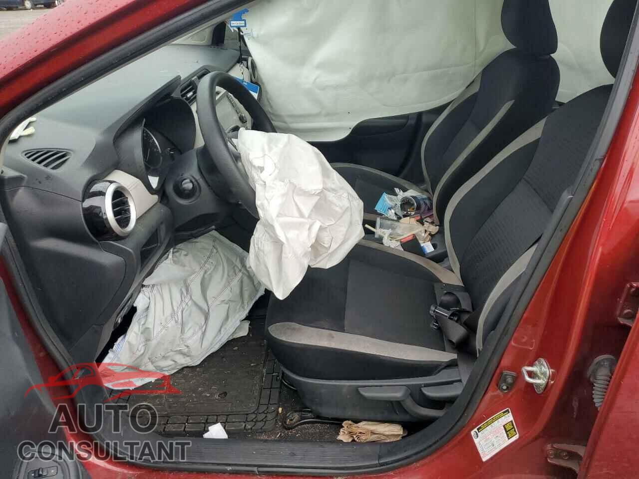 NISSAN VERSA 2020 - 3N1CN8EV0LL916219