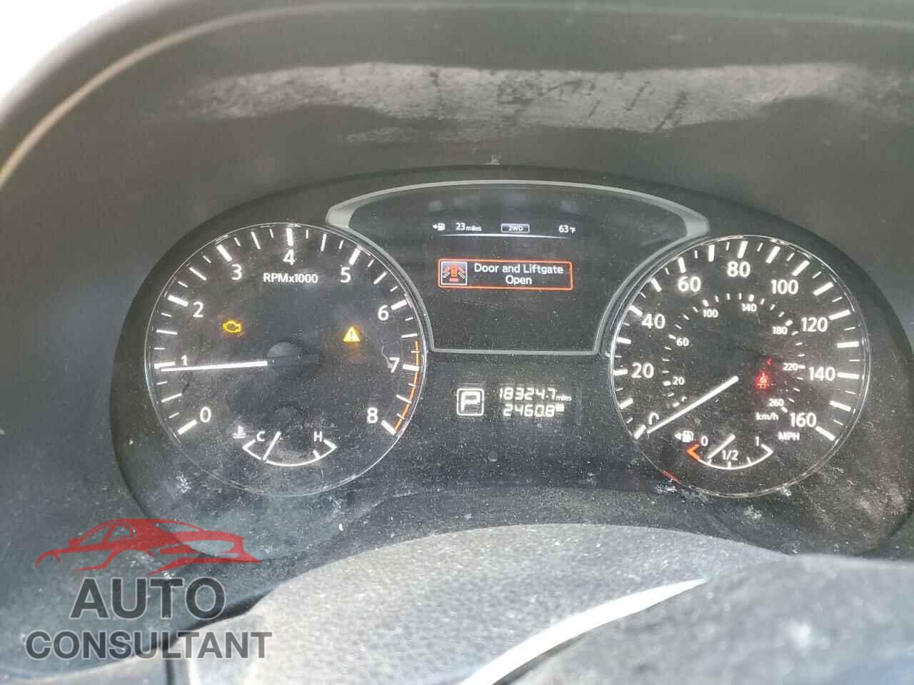 NISSAN PATHFINDER 2013 - 5N1AR2MM5DC665589