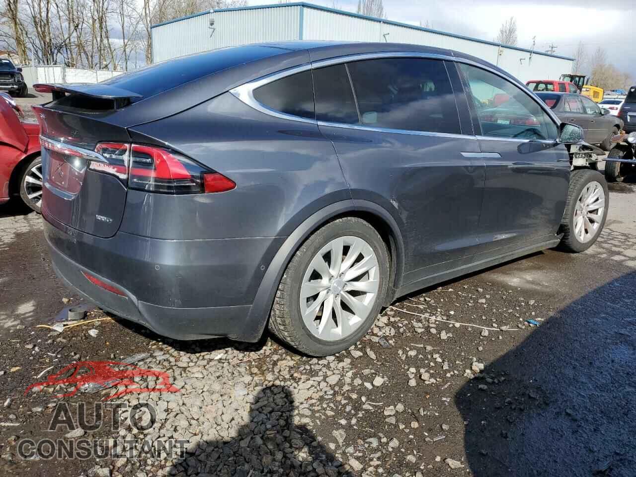 TESLA MODEL X 2017 - 5YJXCBE24HF048089
