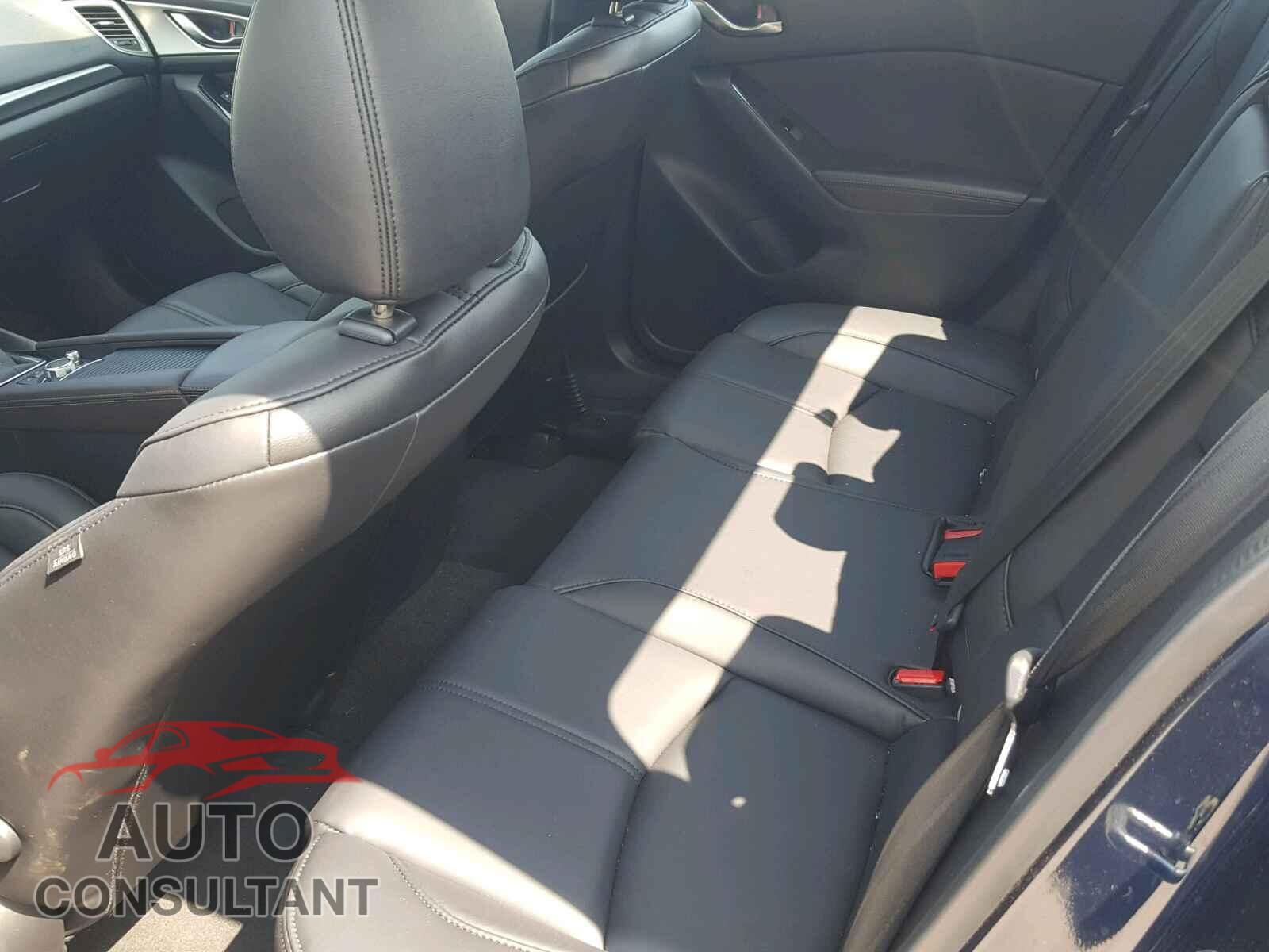 MAZDA 3 2017 - JM1BN1V78H1101282