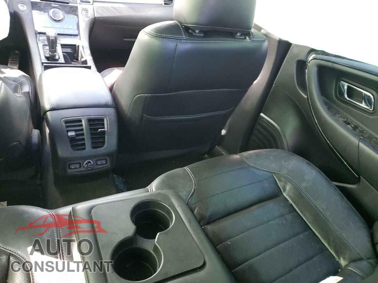 FORD TAURUS 2013 - 1FAHP2KT3DG173449