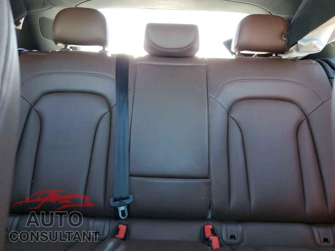 AUDI Q3 2016 - WA1EFCFS3GR024565