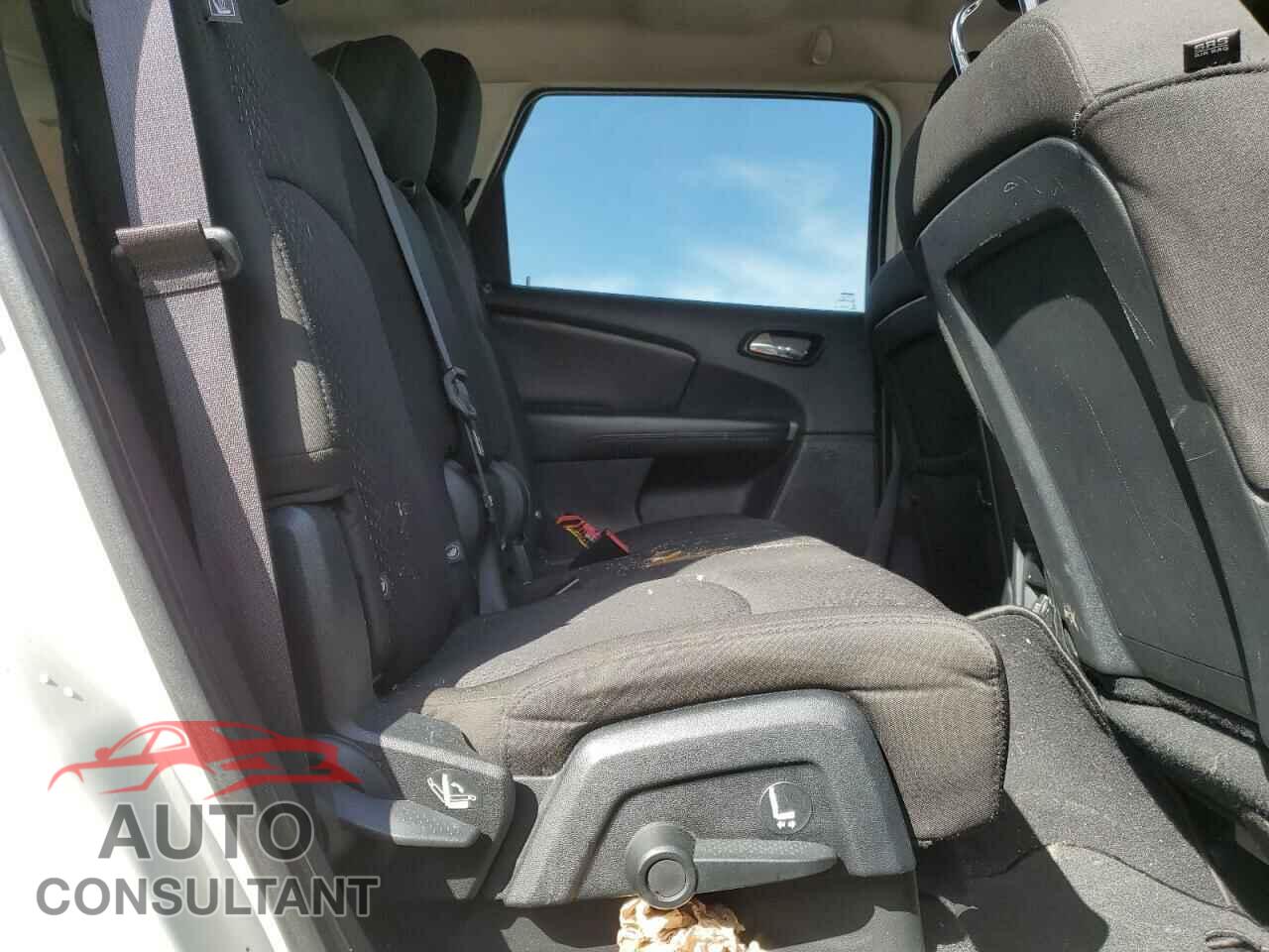 DODGE JOURNEY 2016 - 3C4PDCBBXGT194052
