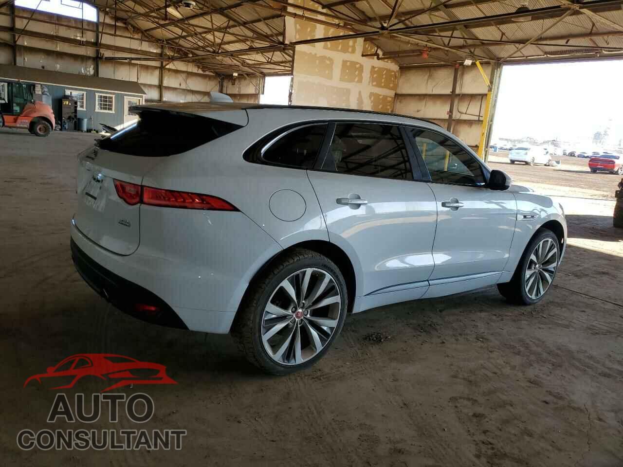 JAGUAR F-PACE 2017 - SADCL2BV0HA090480