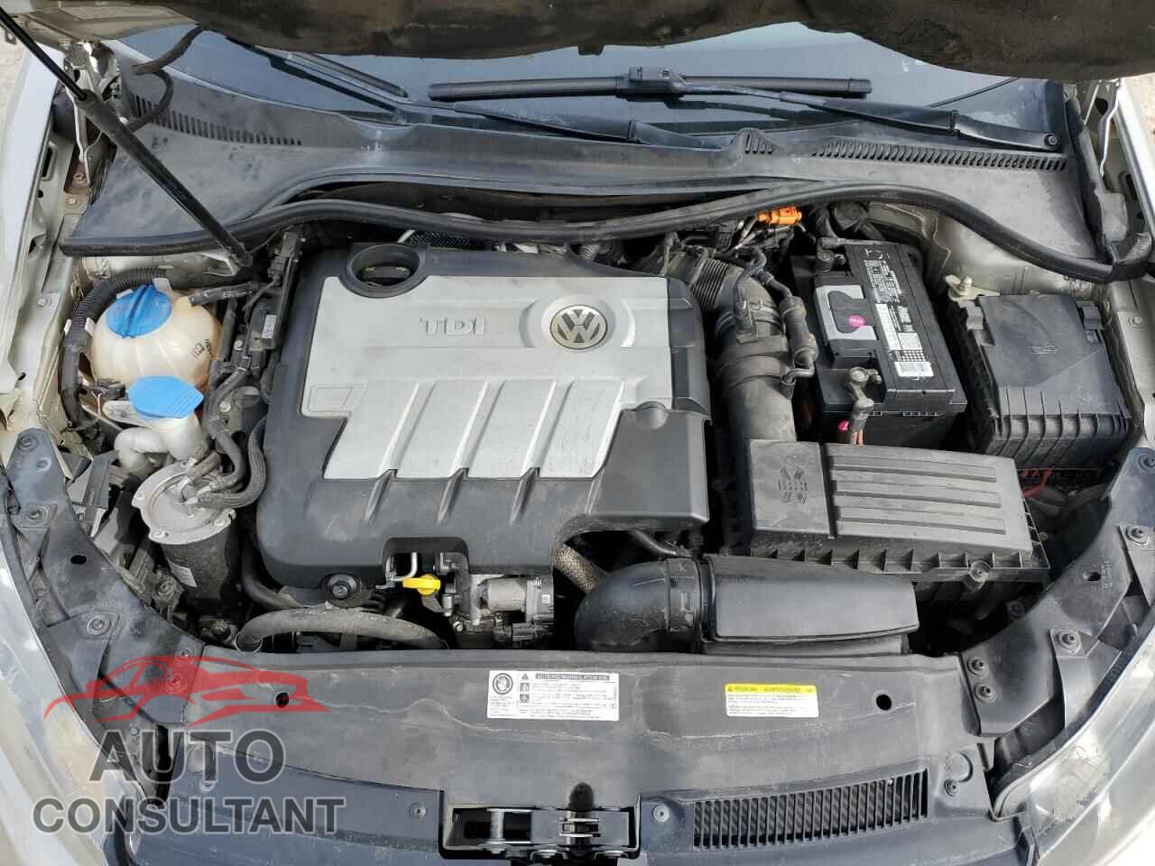 VOLKSWAGEN JETTA 2014 - 3VWPL7AJ0EM619950