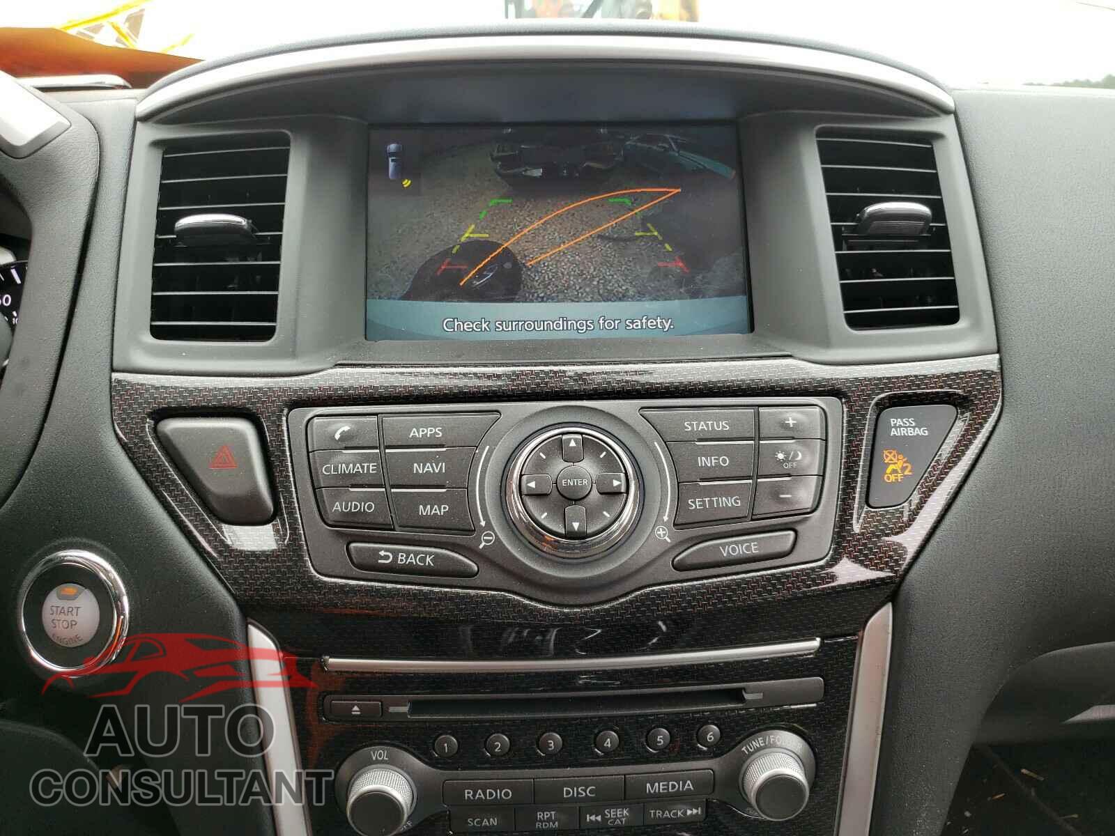 NISSAN PATHFINDER 2019 - 5N1DR2MN9KC613773
