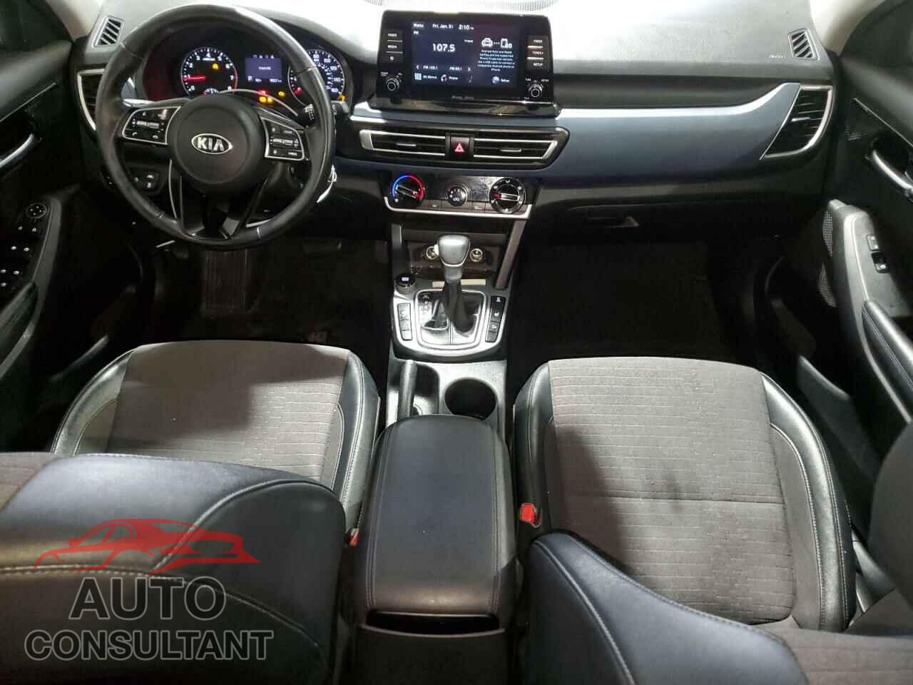 KIA SELTOS 2021 - KNDEUCAA9M7100632