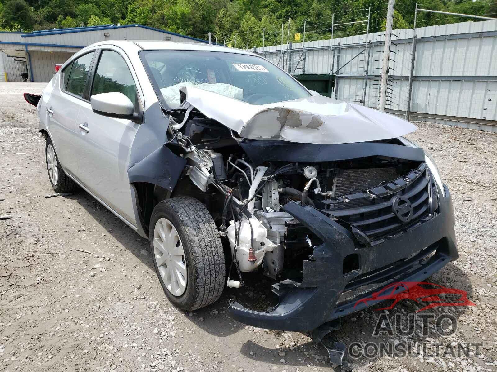NISSAN VERSA 2017 - 3N1CN7AP7HK437794