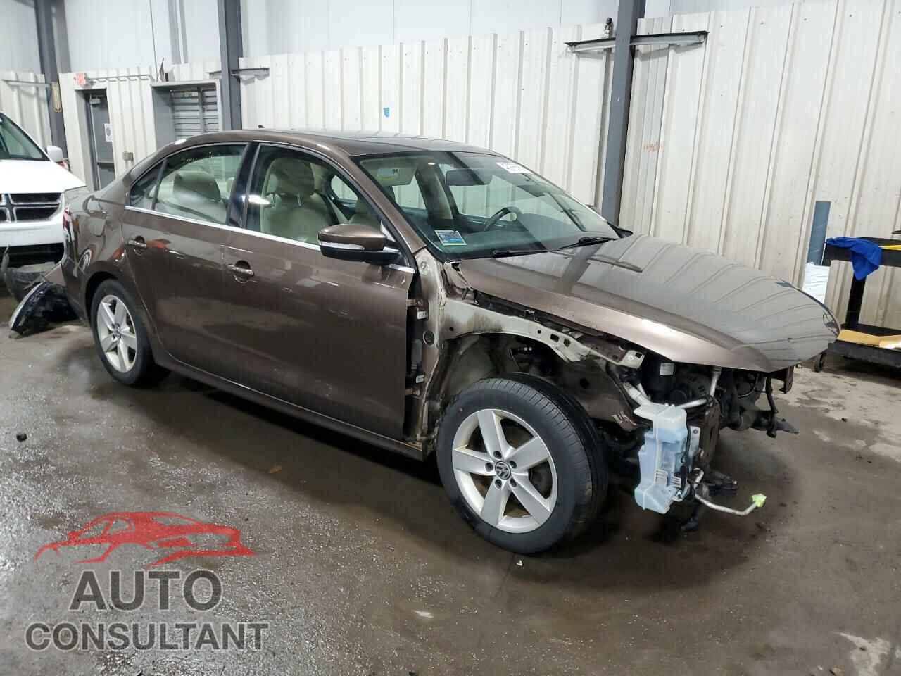 VOLKSWAGEN JETTA 2014 - 3VWLL7AJ3EM381641