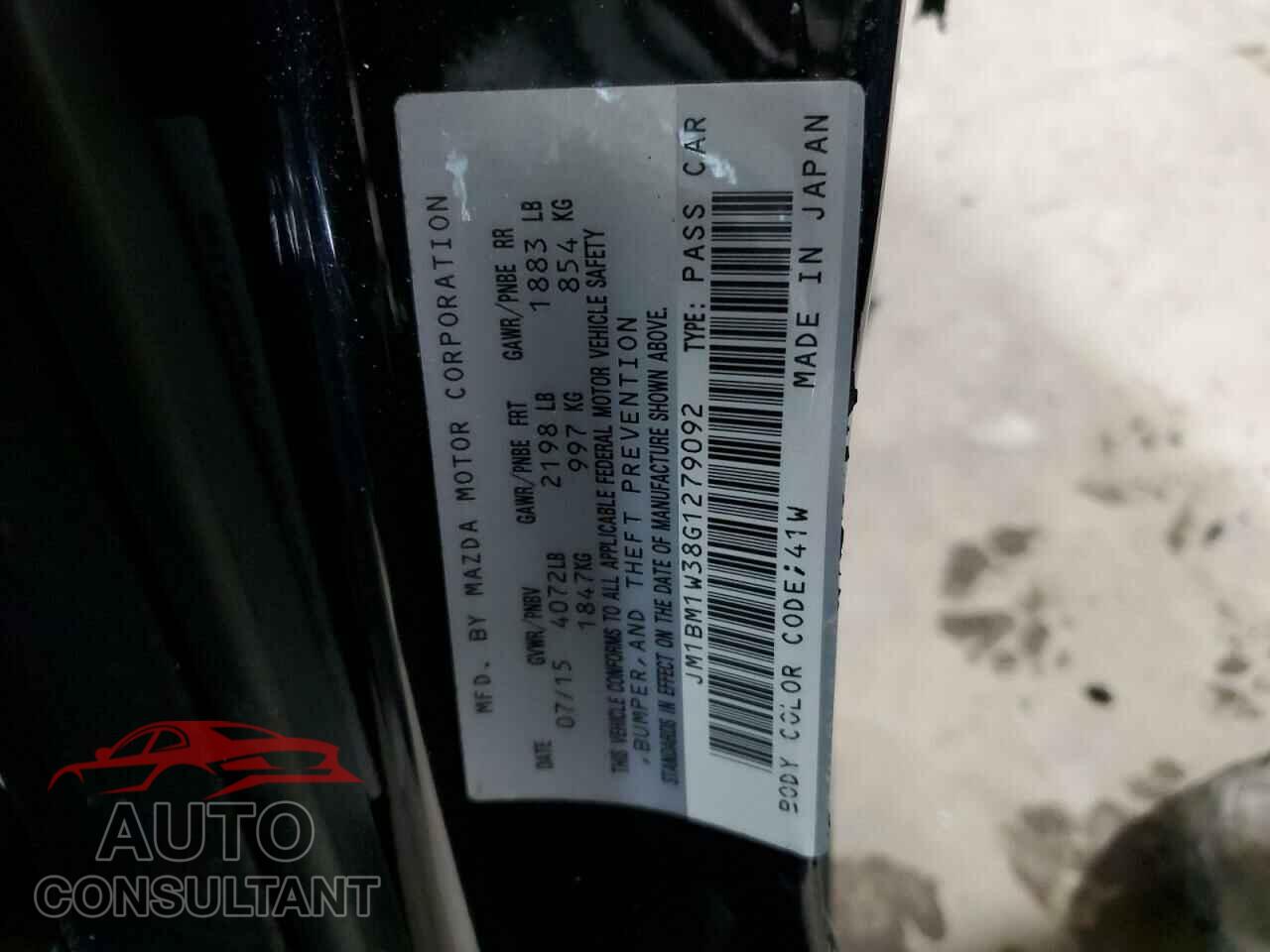 MAZDA 3 2016 - JM1BM1W38G1279092